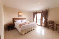 Resort Prima Coolibah Hotels in Cipanas