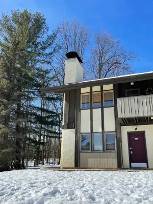 Back2School Special -Boyne Mtn Villa- 3Bedrm+AC, Near Lake Charlevoix & Petoskey