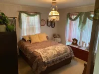 Near Fayetteville, Round Top, Columbus: Peaceful Country Setting