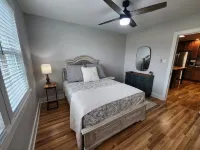 Magnolia Oaks at the Lake, A Retreat at Lake Phelps, NC & Pettigrew State Park
