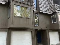 Stay and play, sleeps 6 with a beautiful view of Schweitzer Mountain Hotels in Sandpoint