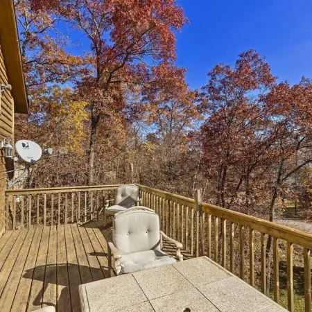 Deacon's Lodge Golf: Overlooking Pelican Lake - Breezy Point
