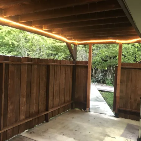 Studio with Private Entrance / Patio / Hot Tub