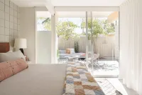 New to VRBO! MidCentury Modern Bungalow @ Ocotillo Lodge