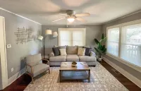 NEW! Modern & Cozy close to Downtown Attractions!