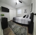 Cozy house will sleep many. Ten minutes from downtown.