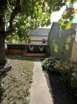 Charming 1920’s shotgun in southern Indiana, minutes from downtown Louisville