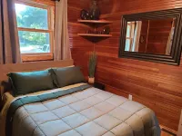 Beautiful and Spacious Lake Home! Large Deck Overlooking Lake! Hotels in Chetek