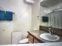 Boreal condo 3 bed 2 bath near Boreal, Soda Springs on Boreal Lake & near Donner