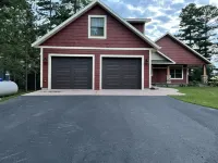 Modern Lake House with Stunning Views فنادق في Taylor County