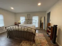 Lovely 2 Bed, 1.5 Bathroom TownHouse = ALL NEW!