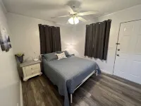 Lakefront Escape close to Clemson and Seneca - Parvekkeita
