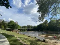 Riverwalk Falls-lovely one bedroom condo