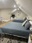 Cozy 2-bedroom house with AC and WiFi in charming Glasgow.