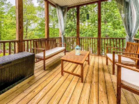 Seneca lake house with private dock only 15 minutes from Clemson!