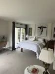 Sweeping Views, Private Deck,  Outdoor Spa #2 드레이크스 비치 주변 호텔