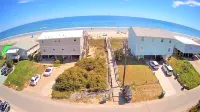 Oceanviews galore from "Salty Views", 3BR/2.5BA beach house Hotels near Public Beach Access(No Parking)