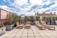 East Paris rooftop apartment