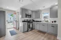 Coral Door Inn - Outdoor Shower - 3 Blocks to the Beach - Beach Badges Included Hotels in Seaside Heights