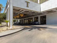 𝐓𝐑𝐔𝐌𝐏 56th Floor ⁕ Luxury Suite ⁕ Strip Views Hotel a 