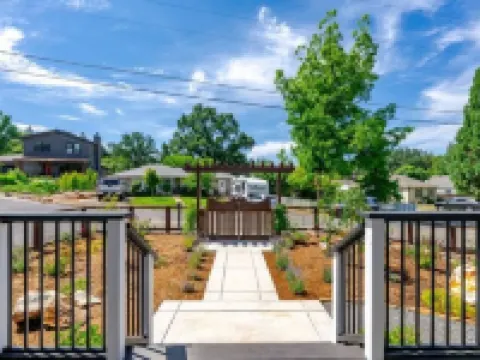 Stunning New Horse and Hare Inn โรงแรมในMurphys