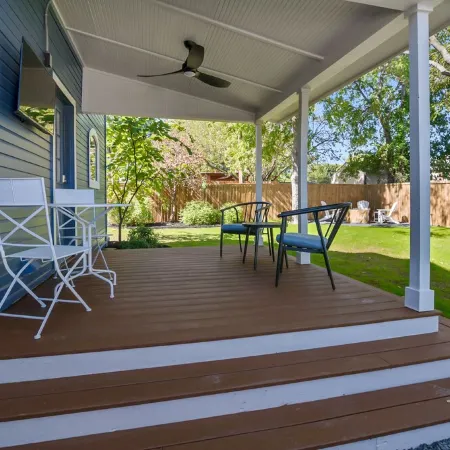 Beautiful Retreat Near Historic Downtown McKinney