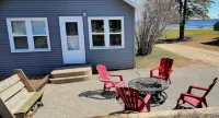 2bed 1bath LAKE MI Fishing Cabin WiFi AC Deck Firepit Kayaks Paddle Boat Dock #7