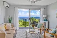NEW! Tropical Oceanfront Piece of Paradise, Every Room with Ocean Views and A/C!
