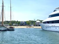 WATERFRONT Downtown Cottage w/ Beach