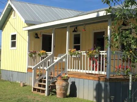 Tarpley Guesthouse/Hill Country/Private Pool