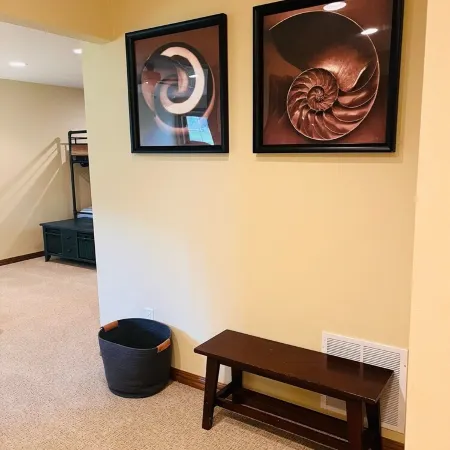 3 bed/3.5 bath Fish Creek condo that sleeps 10; walking distance to beach/parks
