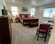 Whidbey House 3 BR 2 BA Porch & Patio: Walk to Golf & Beach Sleeps 6-7
