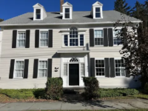 Historical Home in downtown Homer