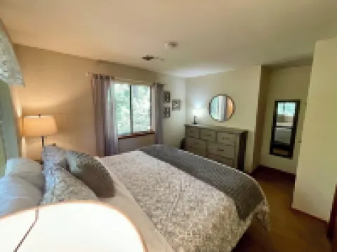 “Big Trees Retreat,” Boasts 5BR/2.5BA, Sleeps-16. 2-level living. Dog friendly!