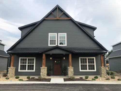 Branson Oasis (entire home)