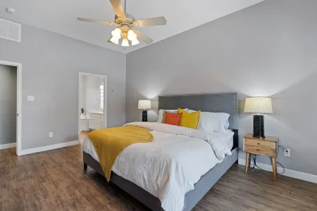 Beautiful Desert Oasis 4-bedroom home