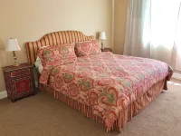 Shandon Oaks. Private 1-Bedroom Garden Cottage on Sonoma's East side. Maxwell Farms Regional Park附近的飯店