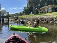 Waterfront/Kayak with Manatees/Heated Pool/Bikes/Firepit/Fish/close to Beaches