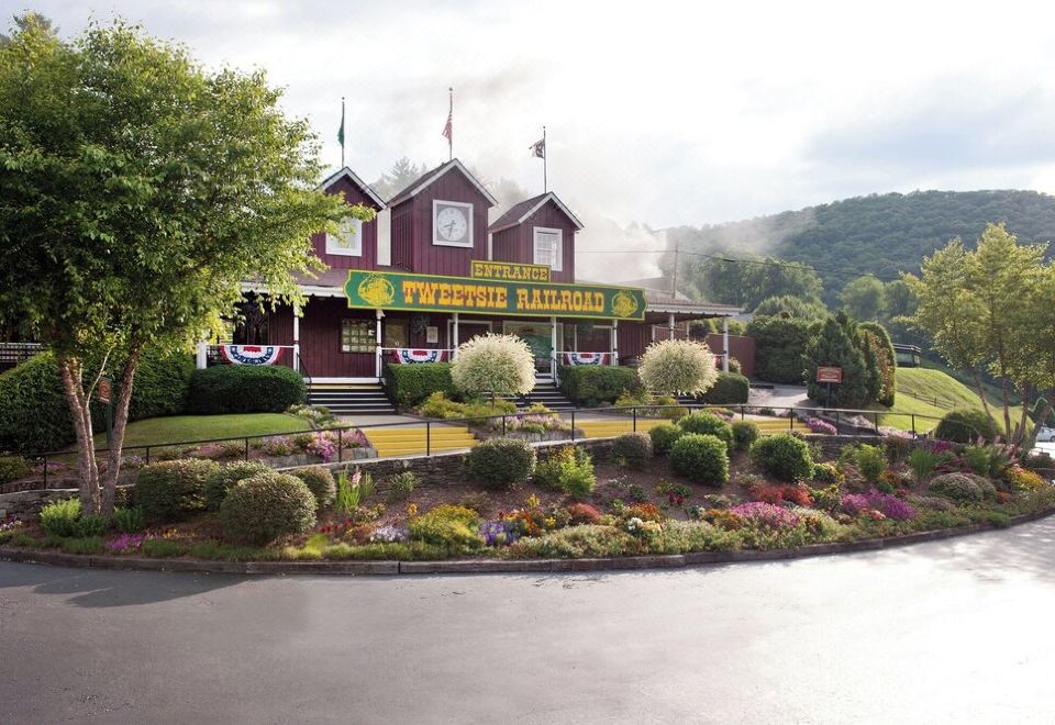 hotel overview picture
