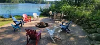 Beautiful and Spacious Lake Home! Large Deck Overlooking Lake!