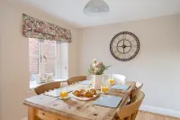 North Norfolk Coastal Cottage in the beautiful village of Snettisham