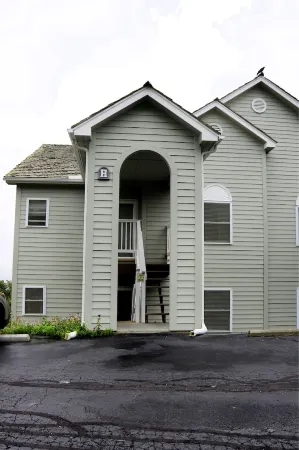 Overlook at Southcrest condo Отели в г. Бич Маунтин