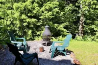Waterville Estates! Private and peaceful yard, Sleeps 8, 3Br/2Ba, Fire Pit, Deck