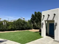 Modern Hollywood Themed Desert Oasis - DOG FRIENDLY #052422