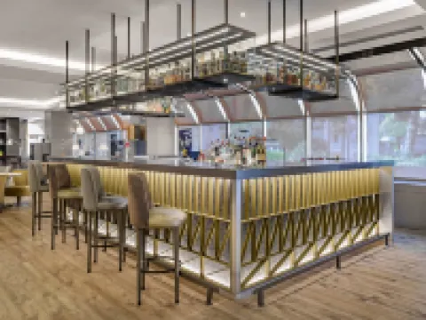 AC ホテル ジェノヴァ ア マリオット ライフスタイル ホテル ジェノアのホテル