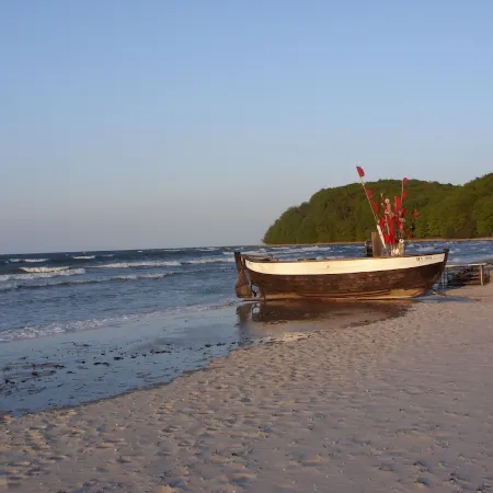 Modern, quiet apartment close to the beach on the outskirts of Binz with balcony