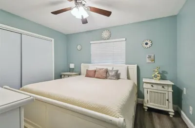 Near Beaches Entire Home 4 Bedroom Hotels near A Tailored Event, Inc.