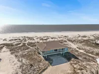 Beachfront 4 Bedroom Home On Dauphin Island For 12