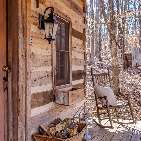 2 Cabins + Treehouse 50 Acres, FirePit, Sauna, Cold Plunge, Hot Tub, Petting Zoo