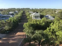Getaway to Florida's Scenic 30A, Close to Beach/Pool! Great Fall Rates Available